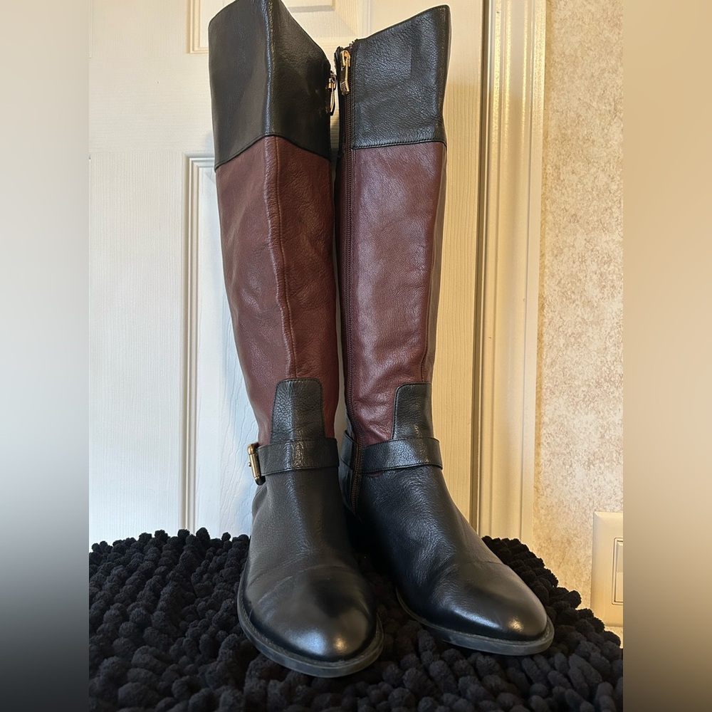 Ladies Vince Camuto Boots